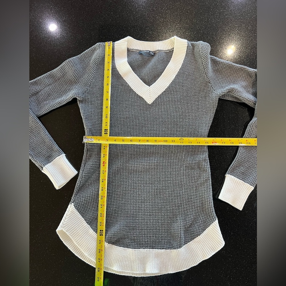 PattyBoutik XL grey and white sweater